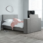 PLATV_Plaza-TV-Bed_AN_TV-Up_Square